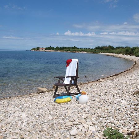 Camping Adria Mobile Homes In Camping Kastanija Novigrad (Istria) Exterior foto
