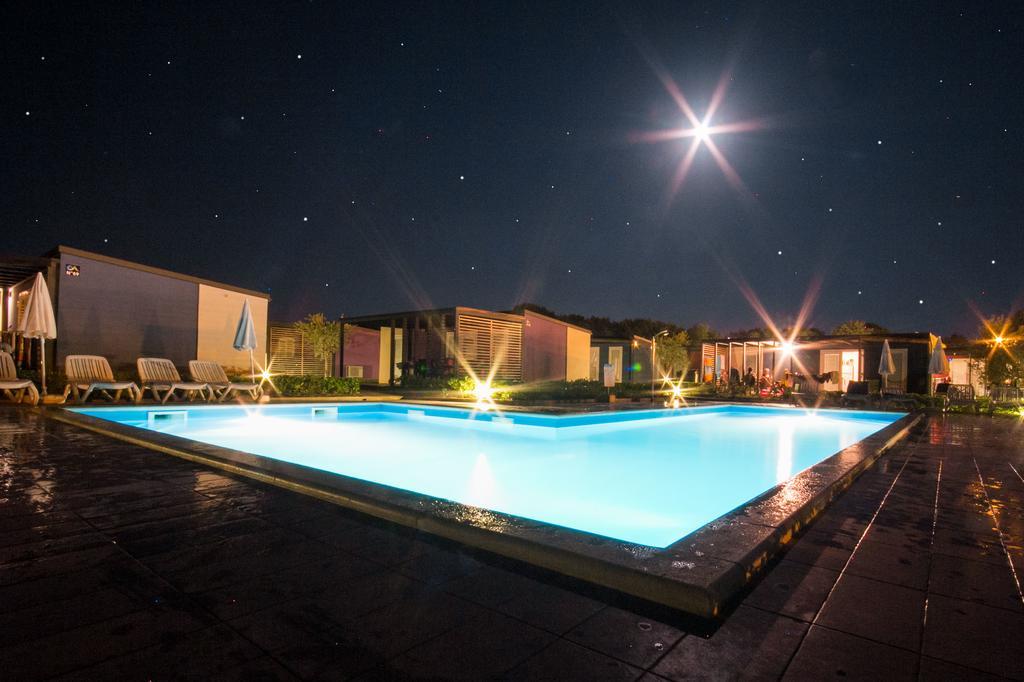 Camping Adria Mobile Homes In Camping Kastanija Novigrad (Istria) Exterior foto