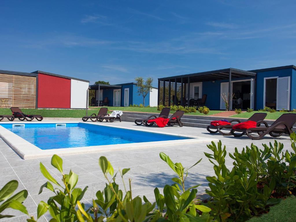 Camping Adria Mobile Homes In Camping Kastanija Novigrad (Istria) Exterior foto