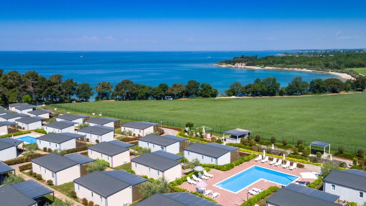 Camping Adria Mobile Homes In Camping Kastanija Novigrad (Istria) Exterior foto